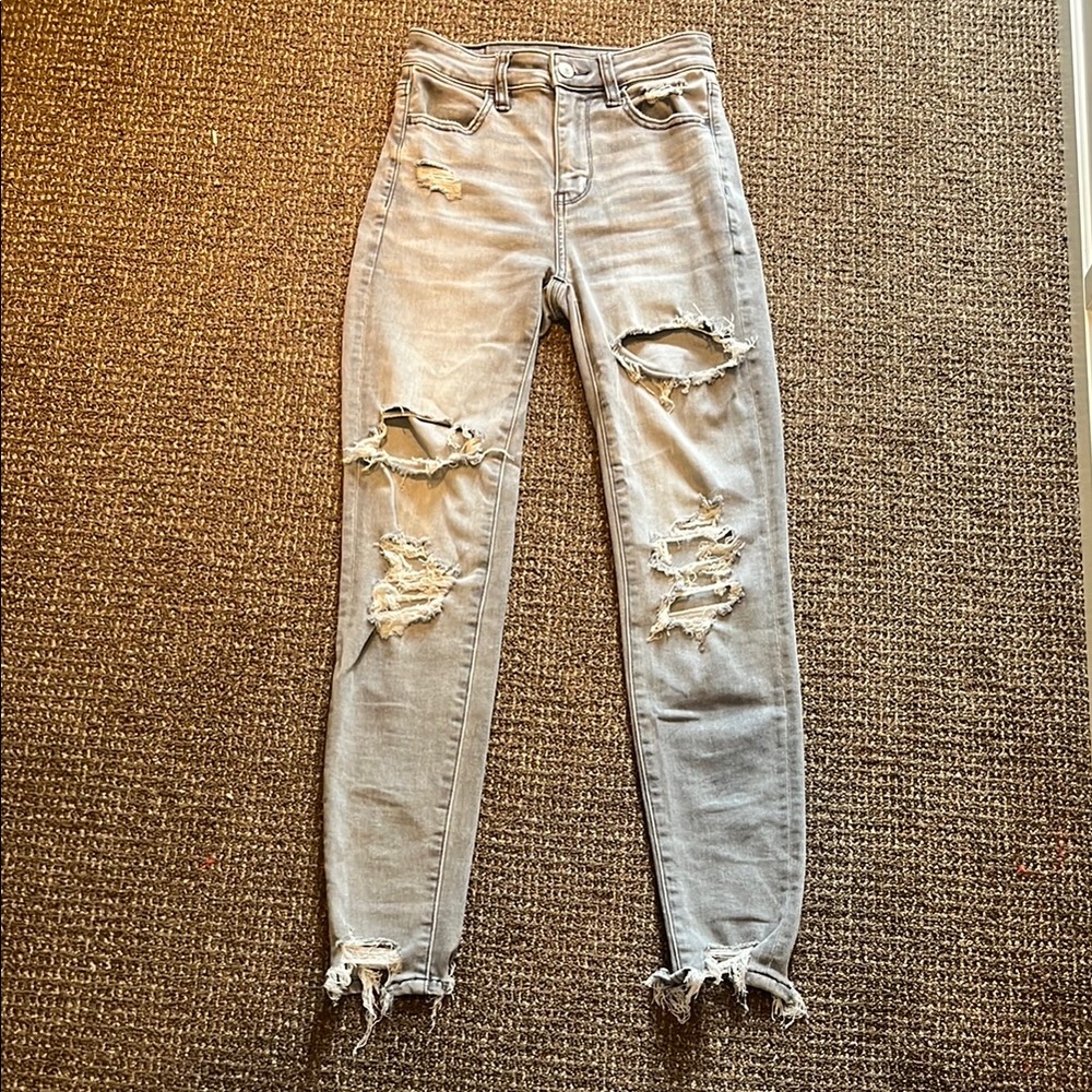 Distressed Gray Women's Jeans